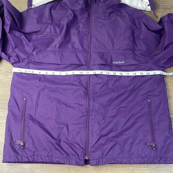 Helly-Hansen Helly Tech  MENS Purple Plum Full Zip Windbreaker, size Medium - Picture 8 of 13